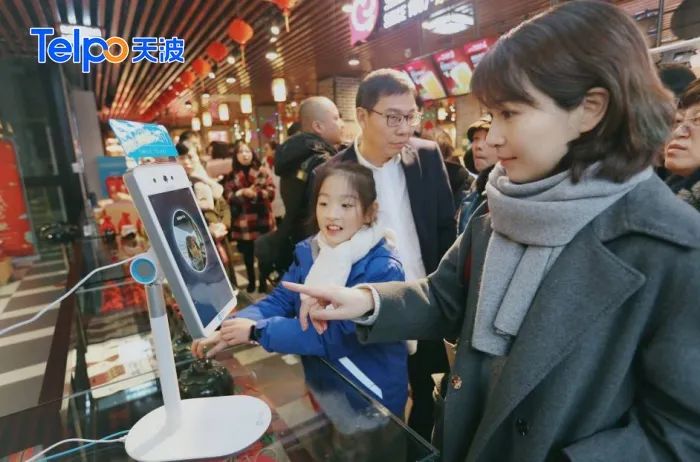 支付终端行业增长疲软，收银机厂商如何找到新出路？_银行刷卡机申请办理(图1)